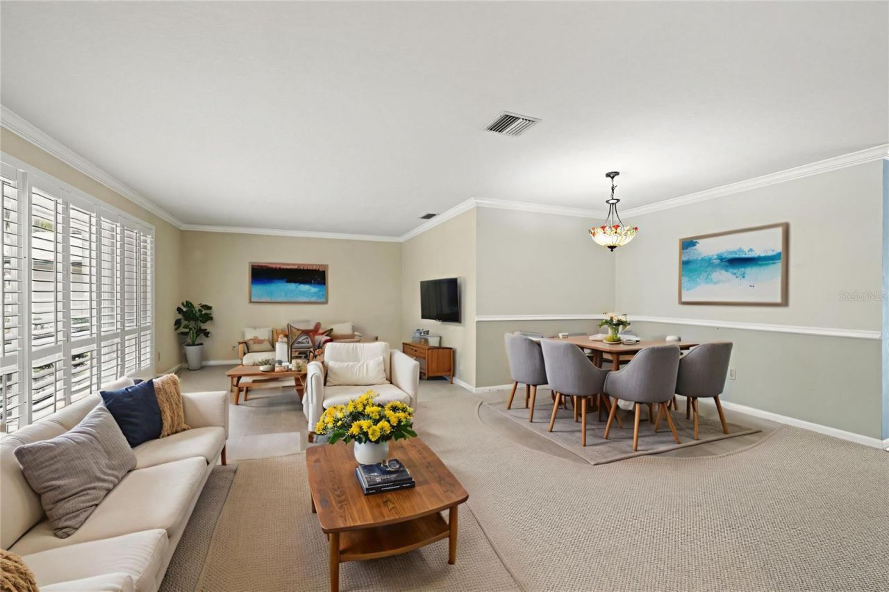 2942 Clubhouse Drive W, Clearwater, FL 33761 Photo