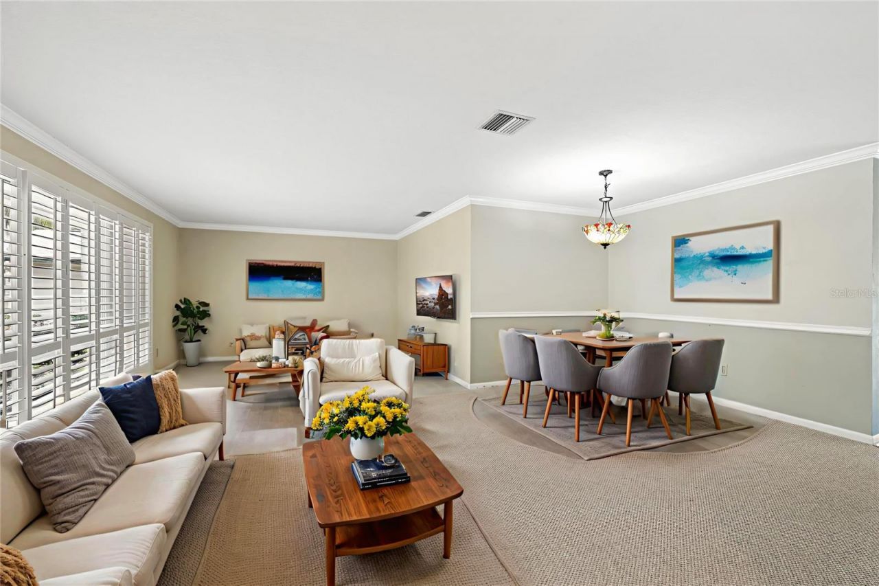 2942 Clubhouse Drive W, Clearwater, FL 33761 Photo
