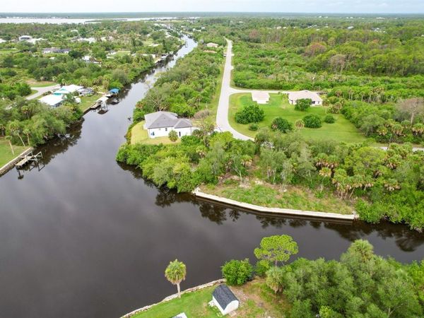515 RAMBLEWOOD STREET , PORT CHARLOTTE, FL 33953