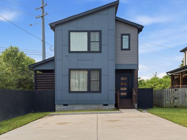 201 Eisenhower Dr, Nashville, TN 37211