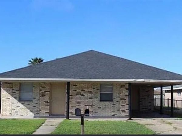 7250 BUNKER HILL Road , New Orleans, LA 70127