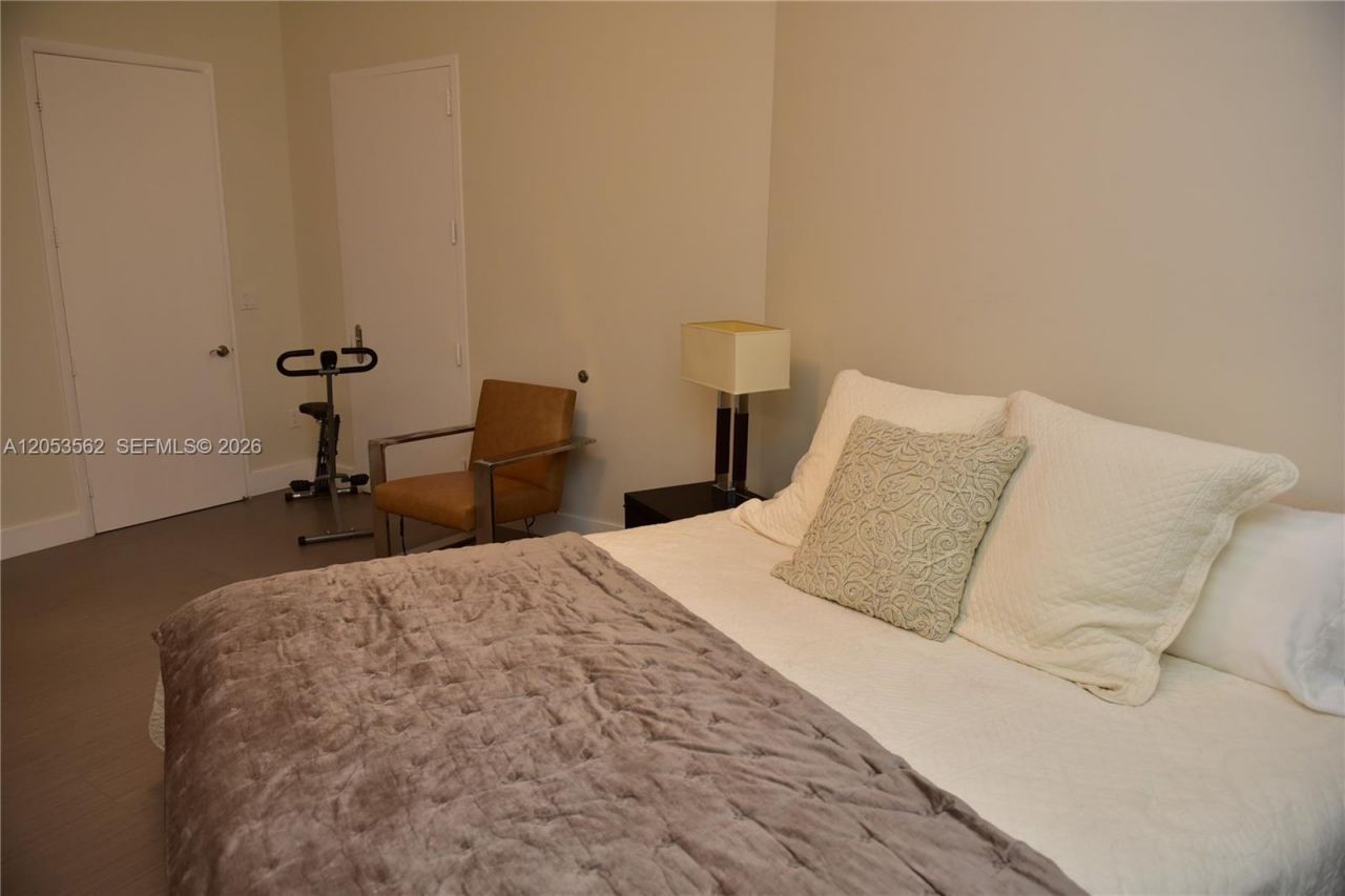 15811 Collins Ave , Unit 2905, Sunny Isles Beach, FL 33160 Photo