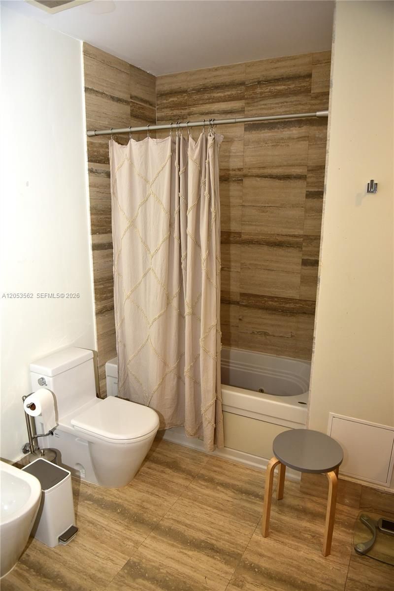 15811 Collins Ave , Unit 2905, Sunny Isles Beach, FL 33160 Photo