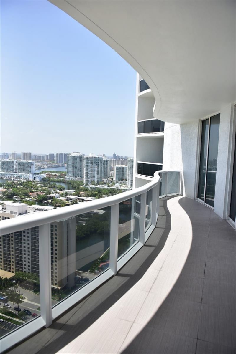 15811 Collins Ave , Unit 2905, Sunny Isles Beach, FL 33160 Photo
