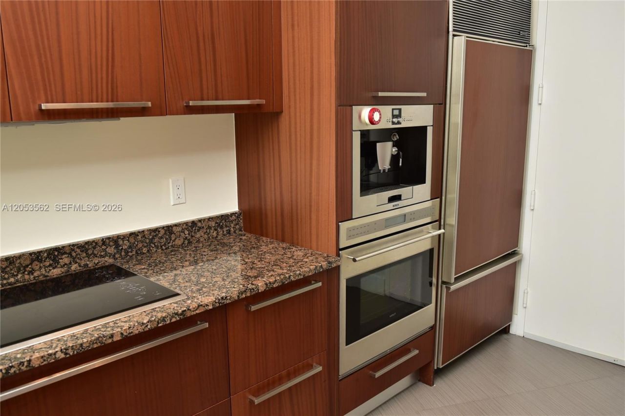 15811 Collins Ave , Unit 2905, Sunny Isles Beach, FL 33160 Photo