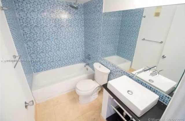 770 Claughton Island Dr, Unit 1008, Miami, FL 33131 Photo