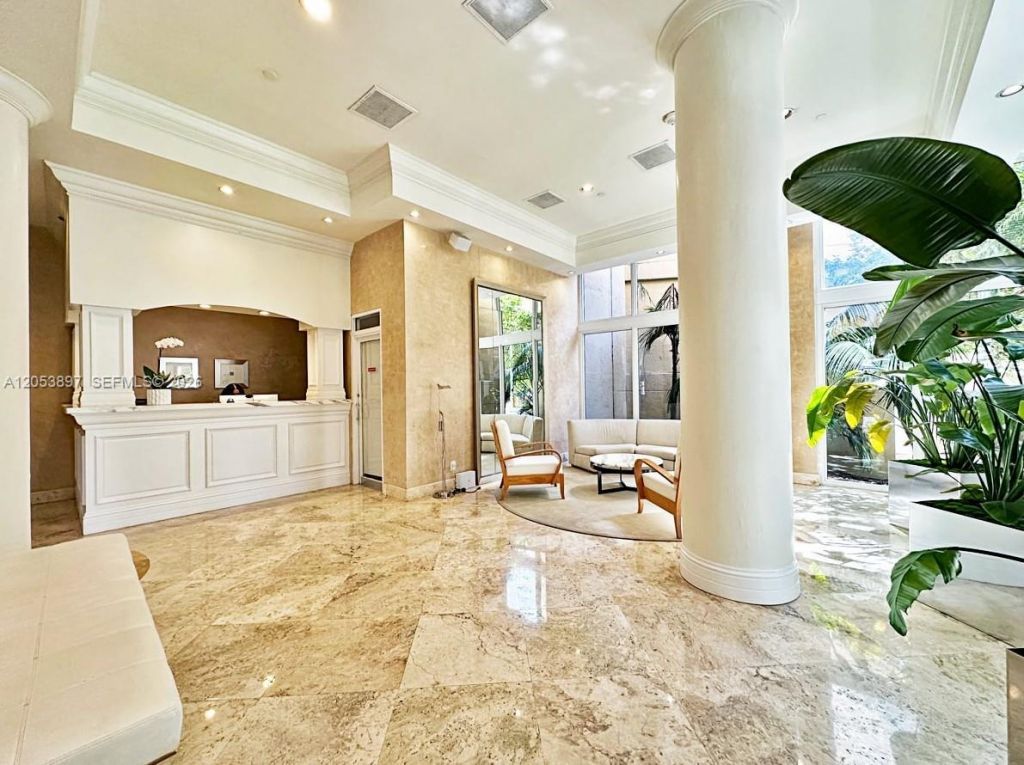 770 Claughton Island Dr, Unit 1008, Miami, FL 33131 Photo