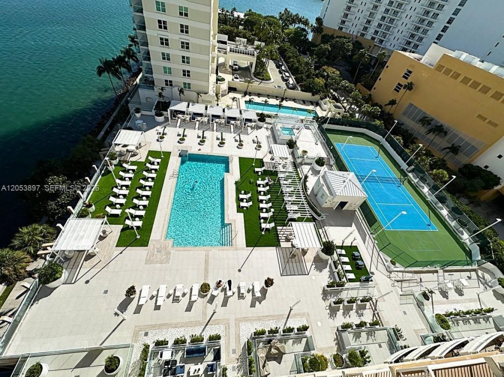770 Claughton Island Dr, Unit 1008, Miami, FL 33131 Photo