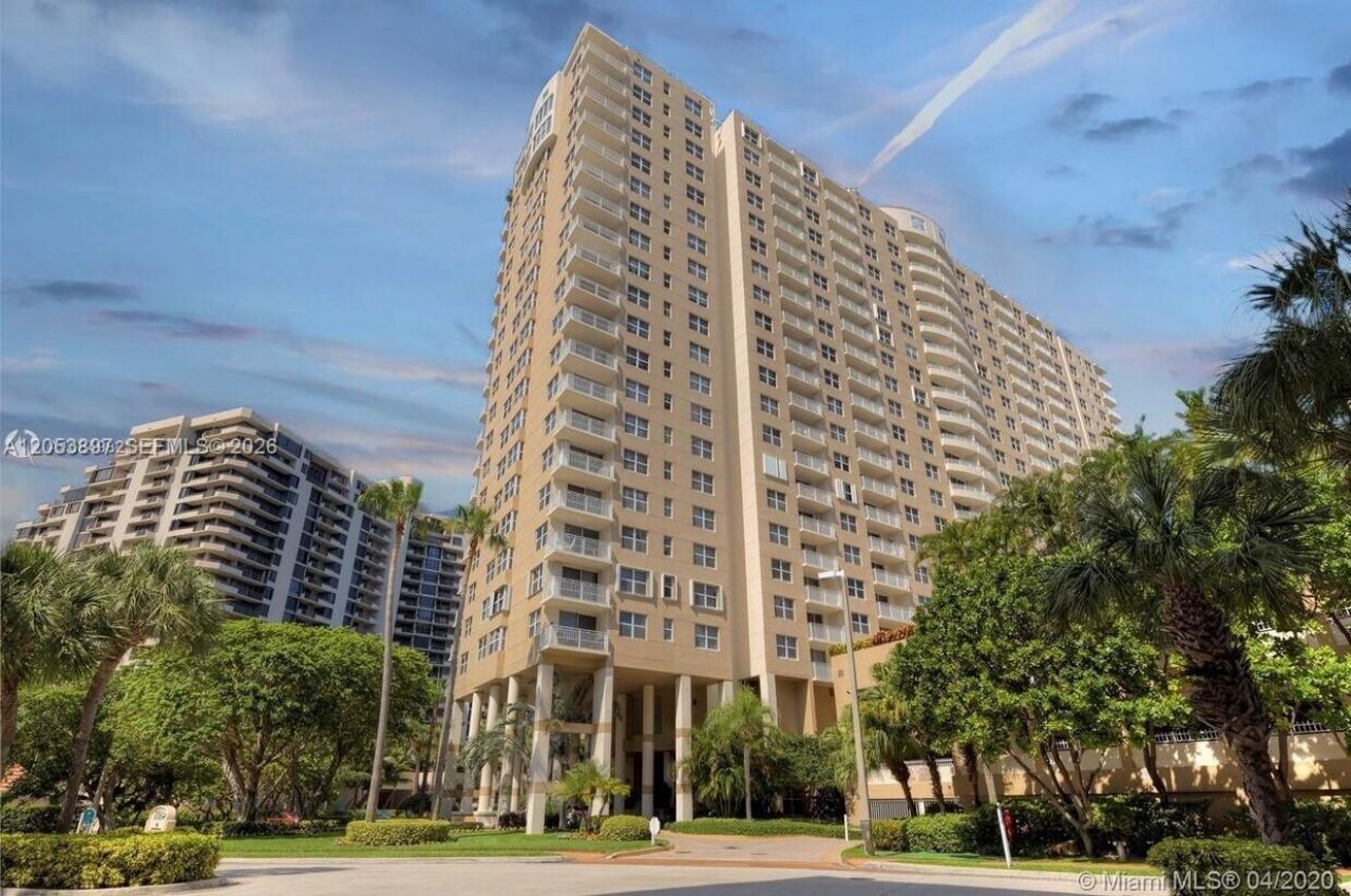 770 Claughton Island Dr, Unit 1008, Miami, FL 33131 Photo