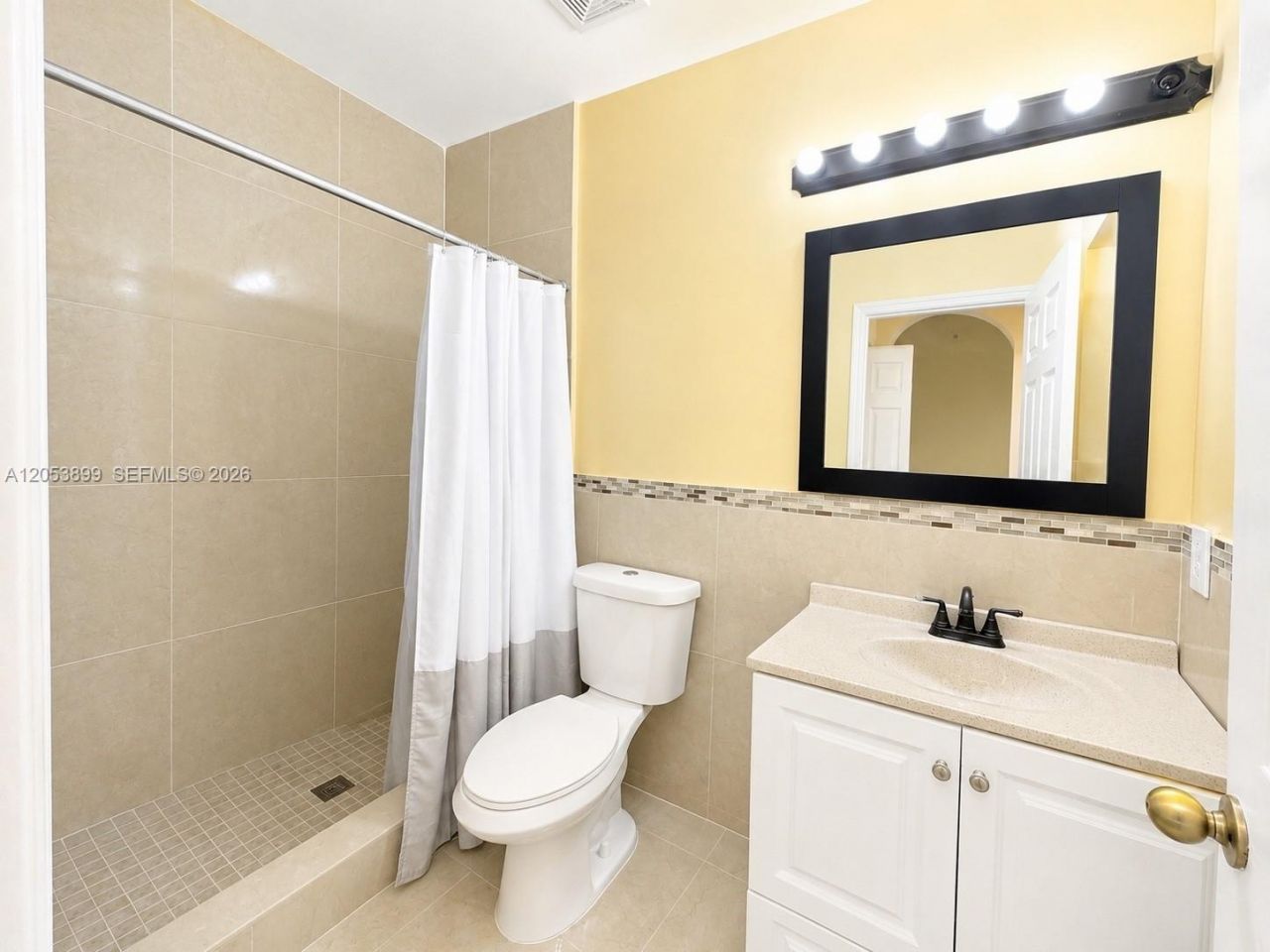 1485 NE 33rd Rd, Unit 111-1, Homestead, FL 33033 Photo