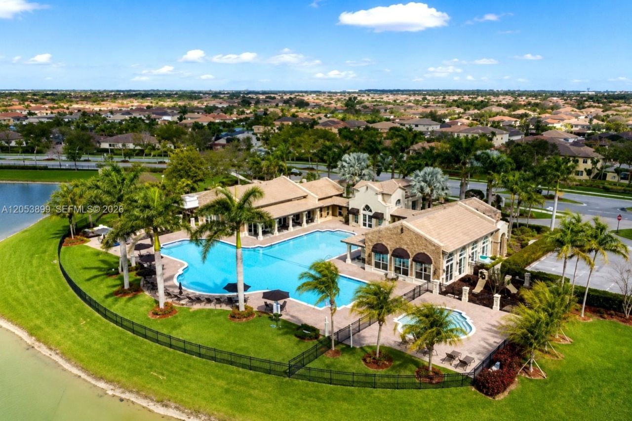 1485 NE 33rd Rd, Unit 111-1, Homestead, FL 33033 Photo