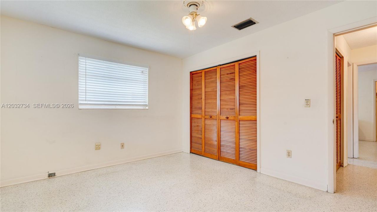 6560 SW 34th St, Miami, FL 33155 Photo