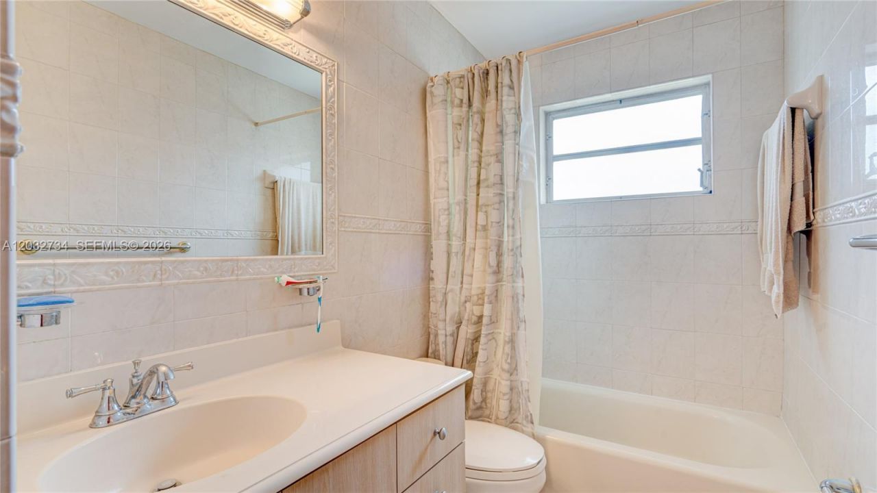 6560 SW 34th St, Miami, FL 33155 Photo