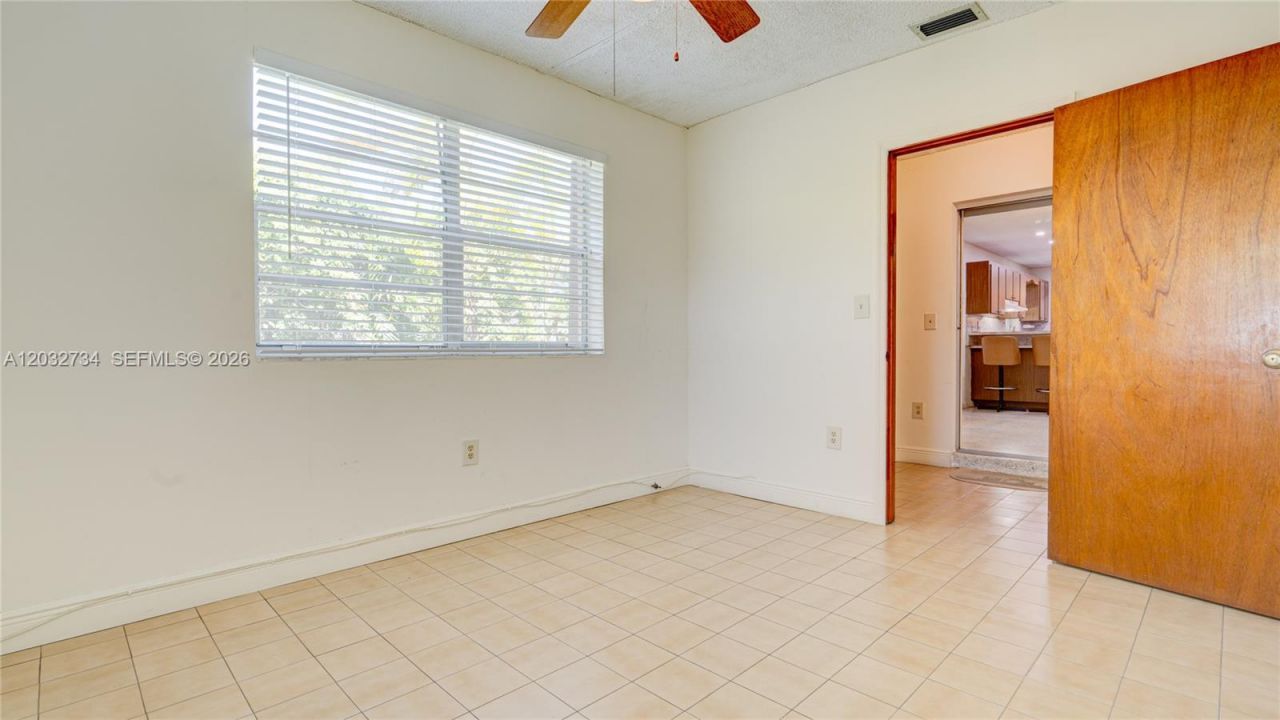6560 SW 34th St, Miami, FL 33155 Photo
