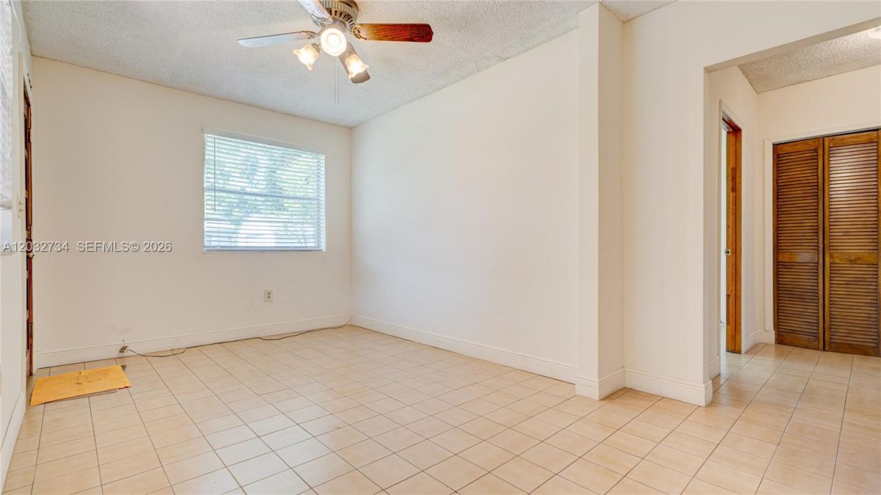 6560 SW 34th St, Miami, FL 33155 Photo