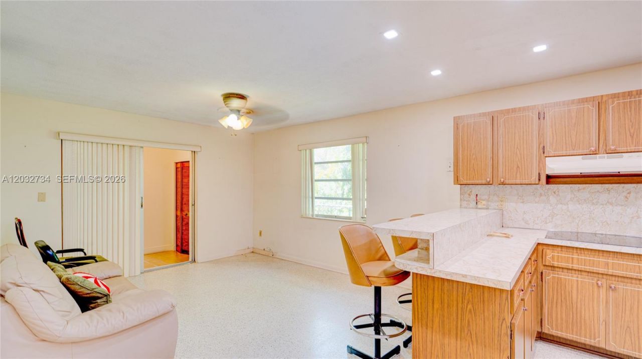 6560 SW 34th St, Miami, FL 33155 Photo