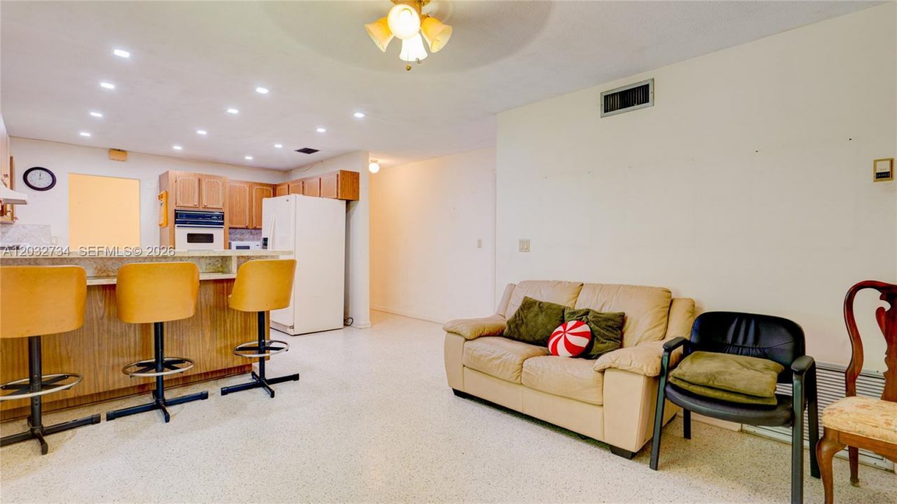 6560 SW 34th St, Miami, FL 33155 Photo