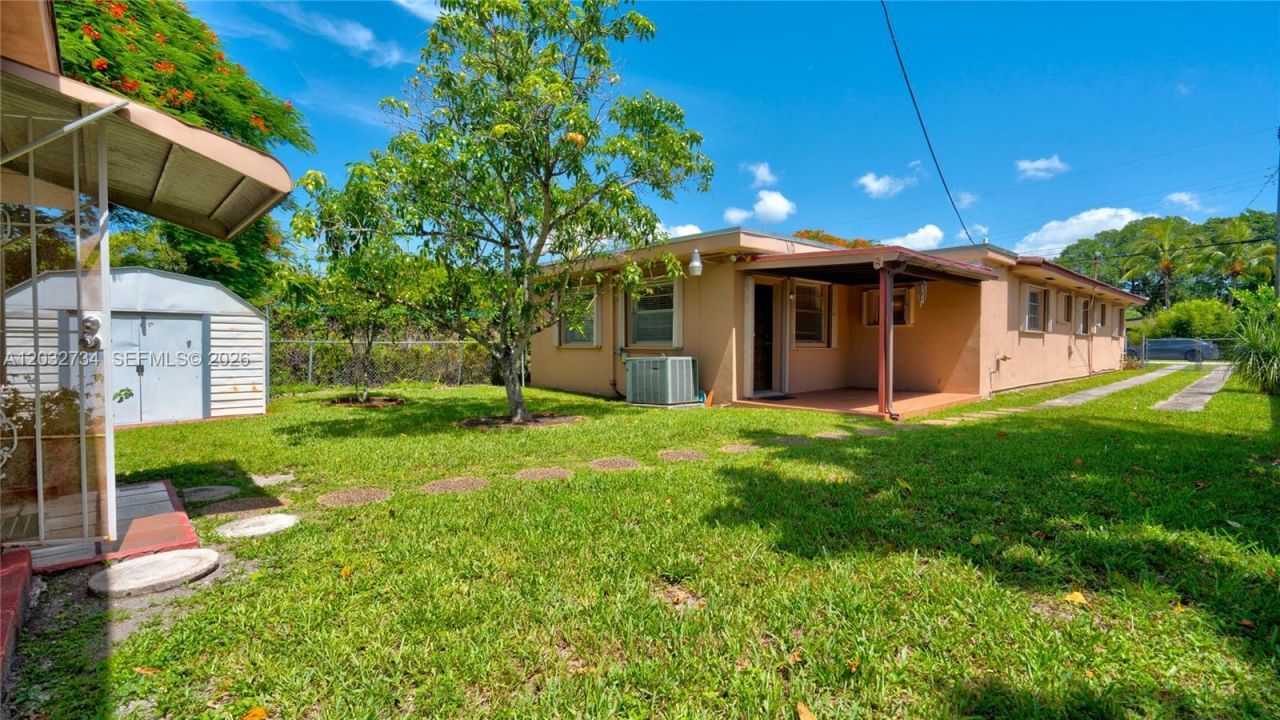 6560 SW 34th St, Miami, FL 33155 Photo