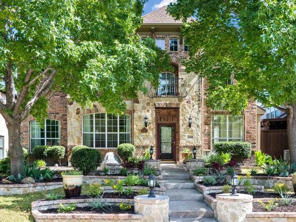 2344 Chenault Drive , Frisco, TX 75033