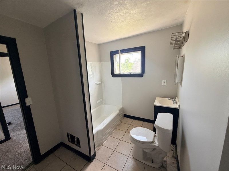 4146 E 143rd Street, Cleveland, OH 44128 Photo 10