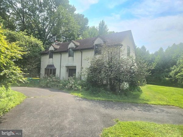 2904 SHIPLEY ROAD, WILMINGTON, DE 19810