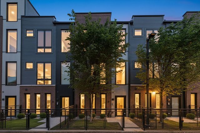 4250 W Belmont Avenue , Unit 2, Chicago, IL 60641 Main Photo