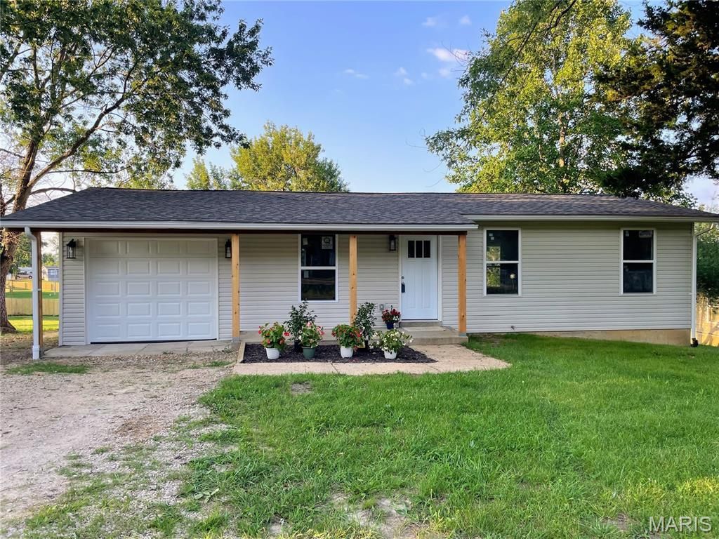 1671 Elmont Road , Sullivan, MO 63080 Main Photo