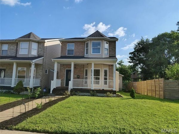 4222 Delmar Boulevard , St Louis, MO 63108