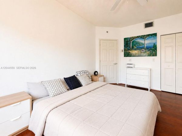 Unit 715, Fort Lauderdale, FL 33316