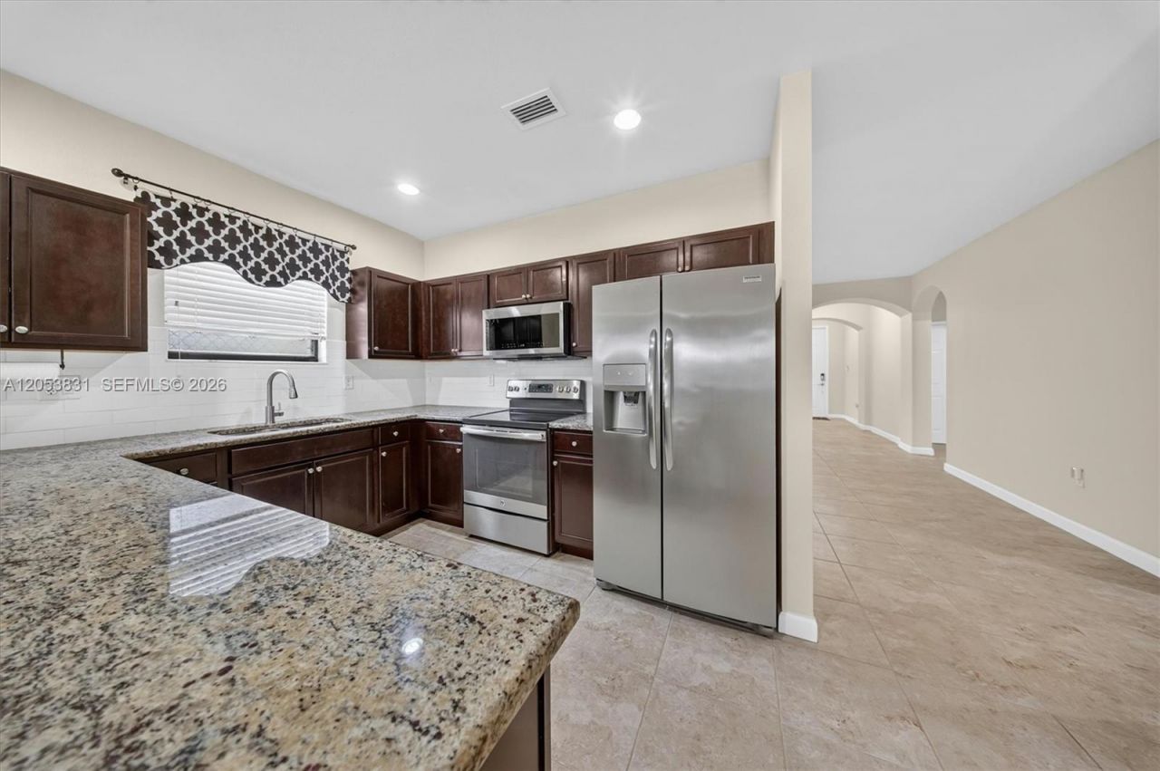 11509 SW 238 Terrace , Miami, FL 33032 Photo