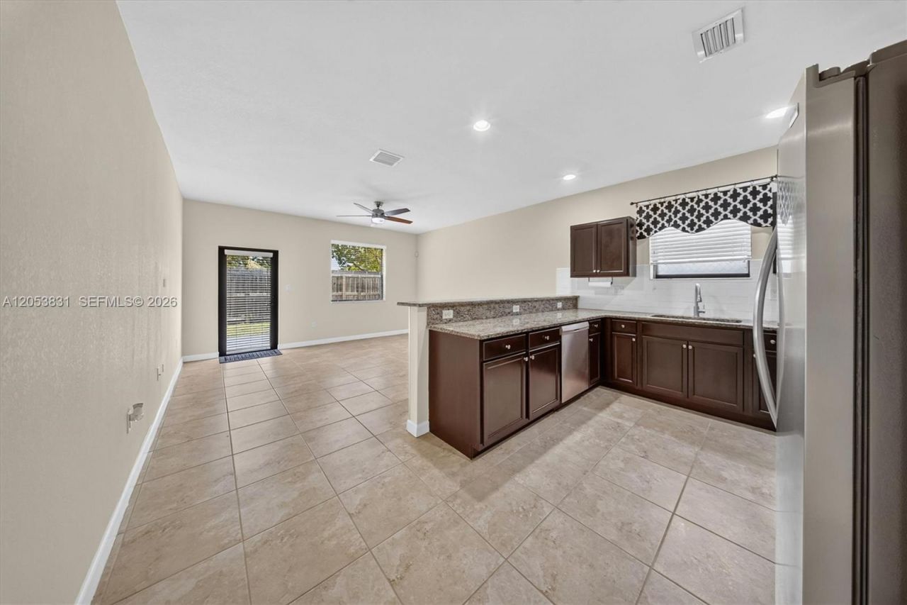 11509 SW 238 Terrace , Miami, FL 33032 Photo