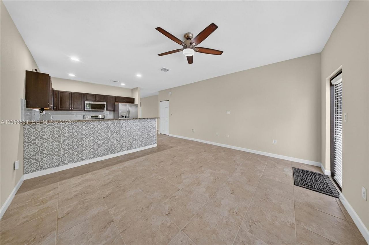 11509 SW 238 Terrace , Miami, FL 33032 Photo