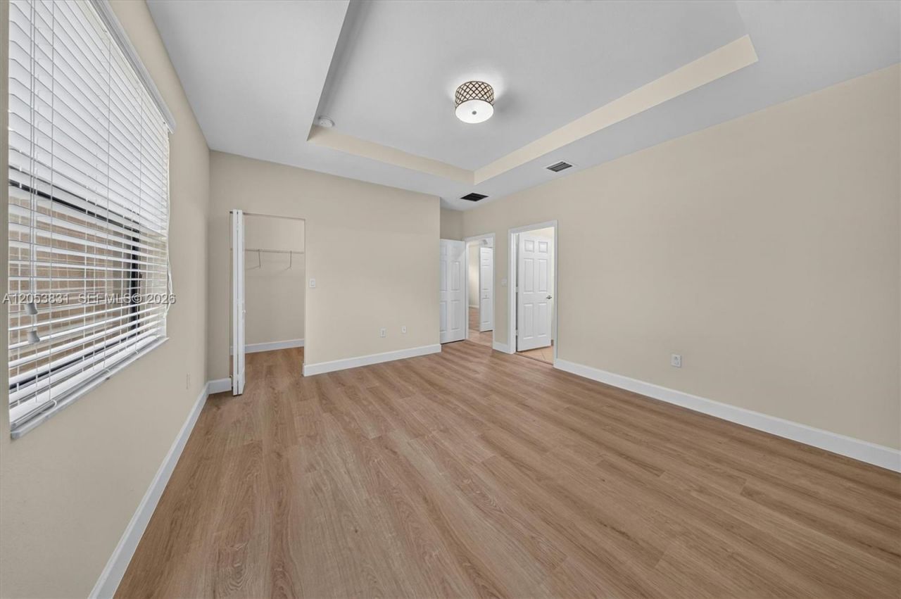 11509 SW 238 Terrace , Miami, FL 33032 Photo