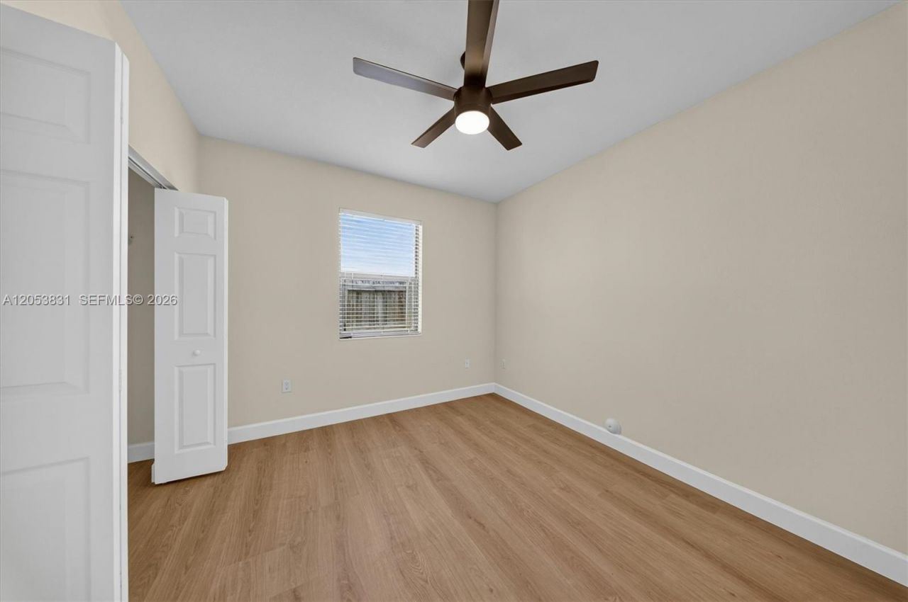 11509 SW 238 Terrace , Miami, FL 33032 Photo