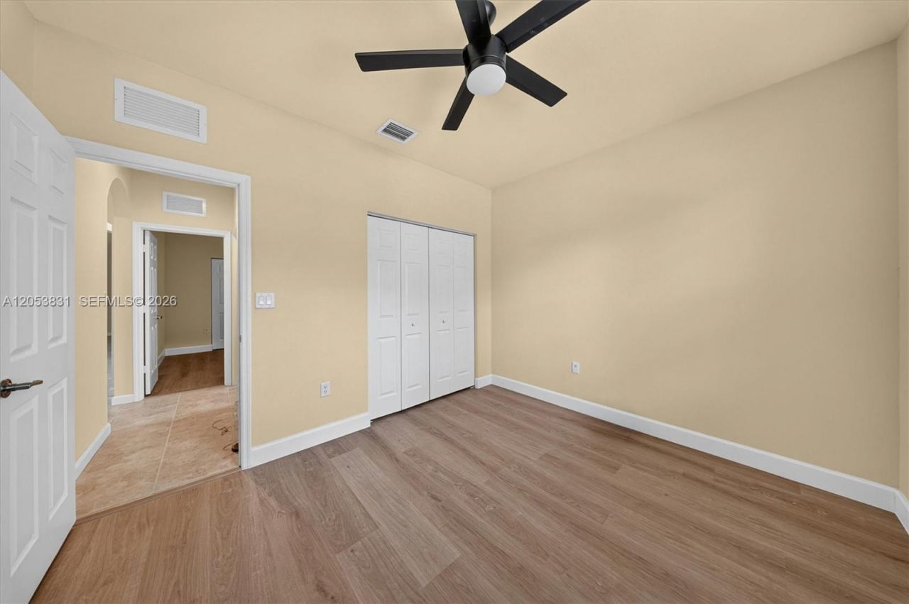 11509 SW 238 Terrace , Miami, FL 33032 Photo
