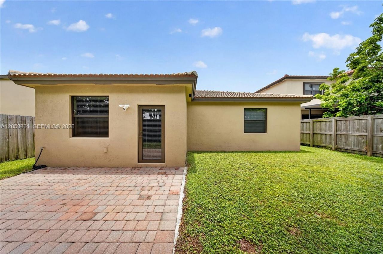 11509 SW 238 Terrace , Miami, FL 33032 Photo