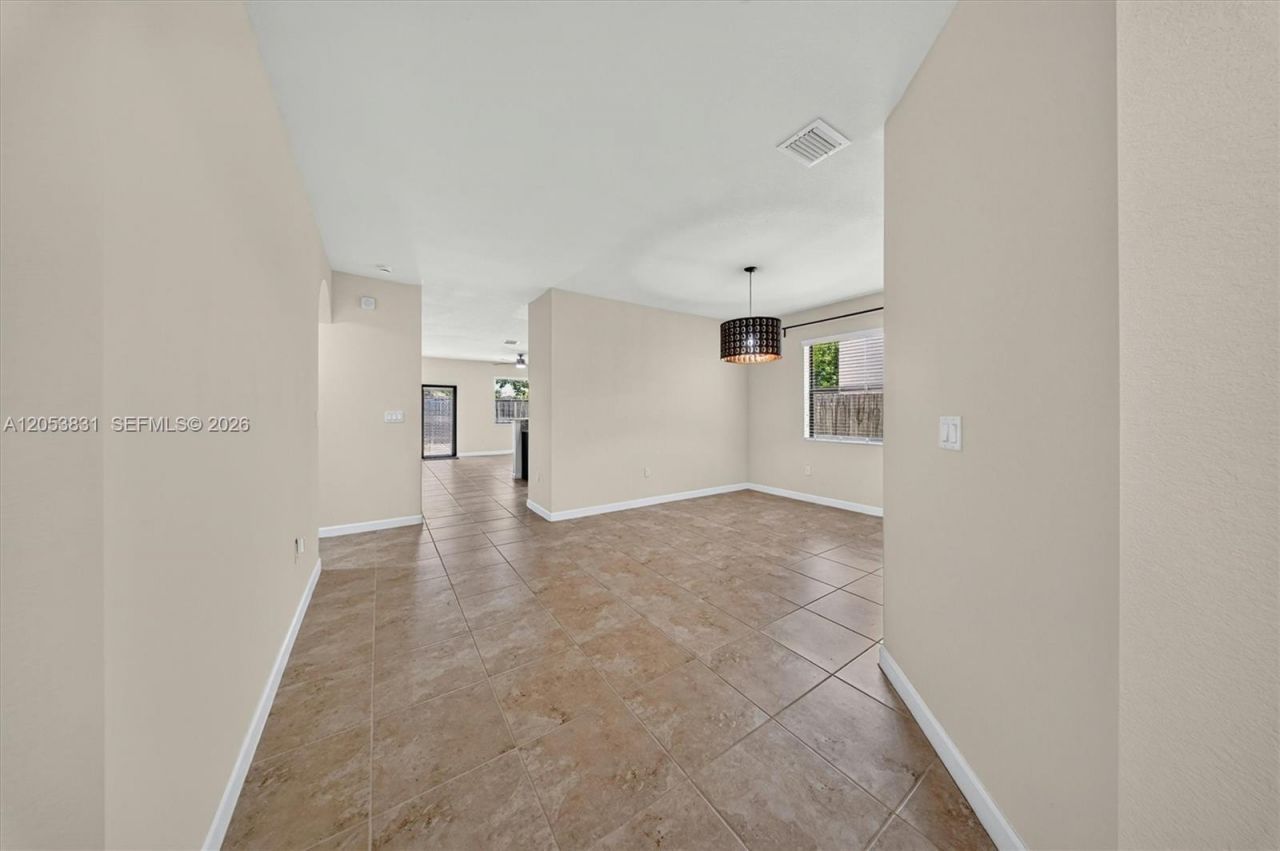 11509 SW 238 Terrace , Miami, FL 33032 Photo