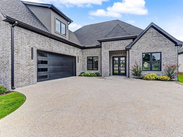 139 Arlington Park Drive, Hot Springs, AR 71901