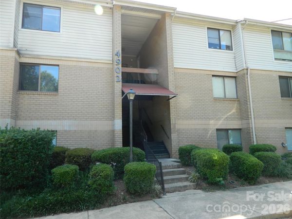 4902 Spring Lake Drive, Charlotte, NC 28212