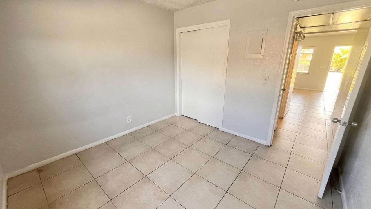 200 Croton Avenue, Unit 111, Lantana, FL 33462 Photo