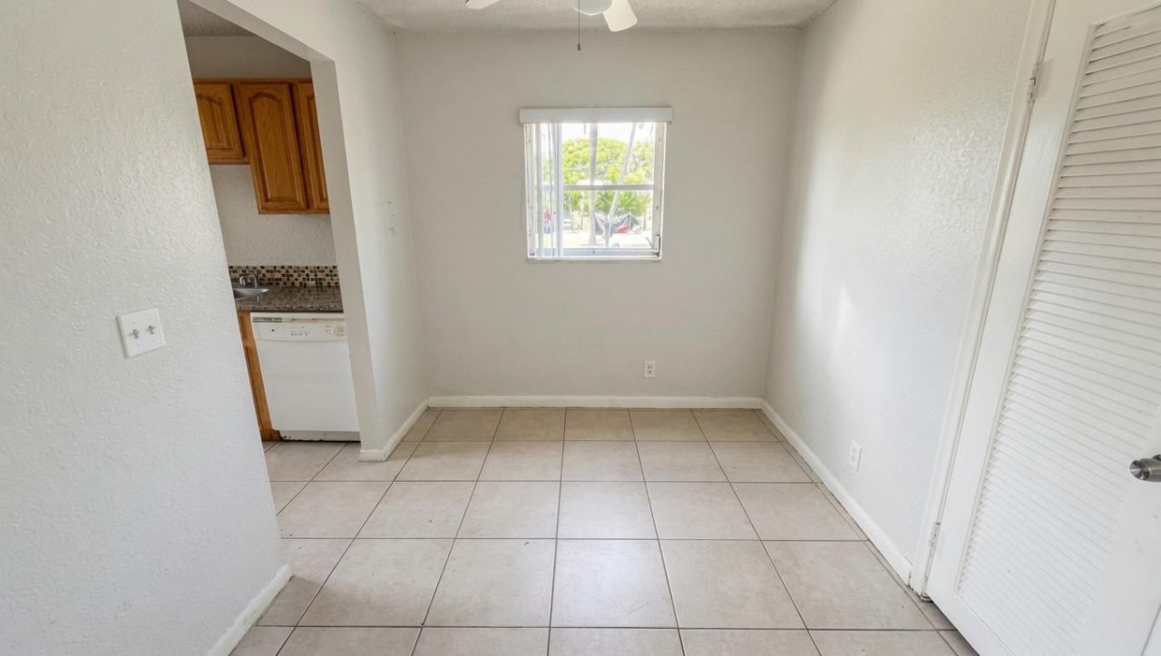 200 Croton Avenue, Unit 111, Lantana, FL 33462 Photo