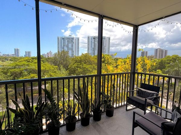 3475 N Country Club Dr , Unit 603, Aventura, FL 33180