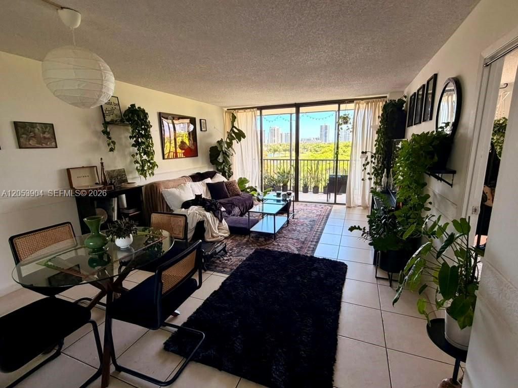 3475 N Country Club Dr , Unit 603, Aventura, FL 33180 Photo