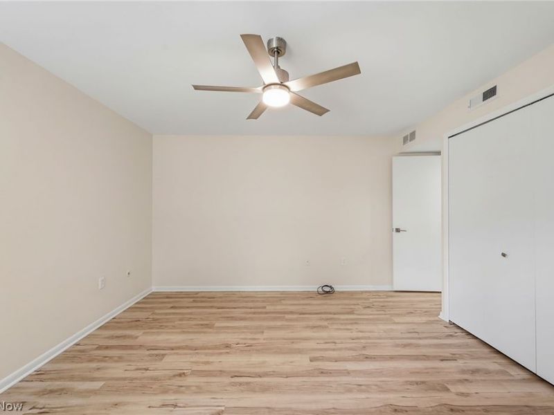 140 Fox Hollow Drive, Unit 203C, Mayfield Heights, OH 44124 Photo 32