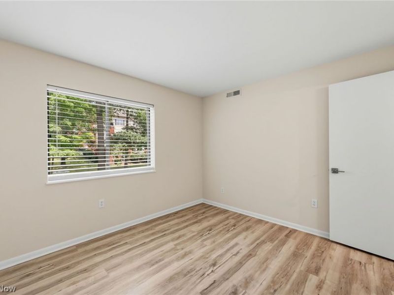 140 Fox Hollow Drive, Unit 203C, Mayfield Heights, OH 44124 Photo 35