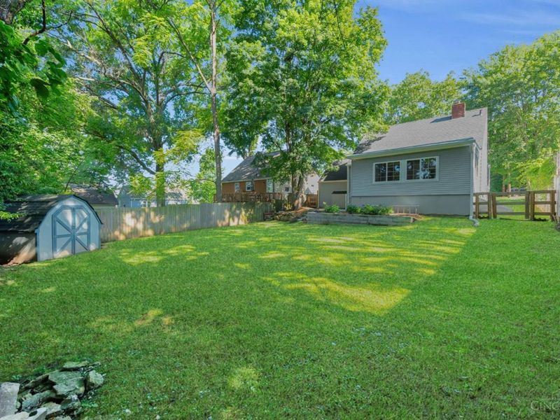 6923 Buckingham Place, Columbia Twp, OH 45227 Photo 57