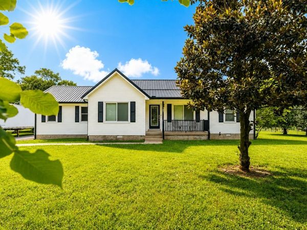 131 Avalon Dr , Shelbyville, TN 37160