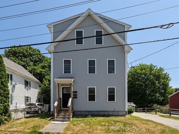 415 Danforth St, Taunton, MA 02780