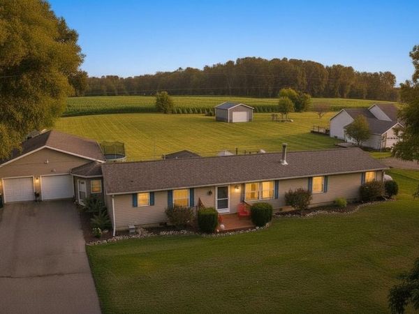 7997 Folks Road, Hanover, MI 49241