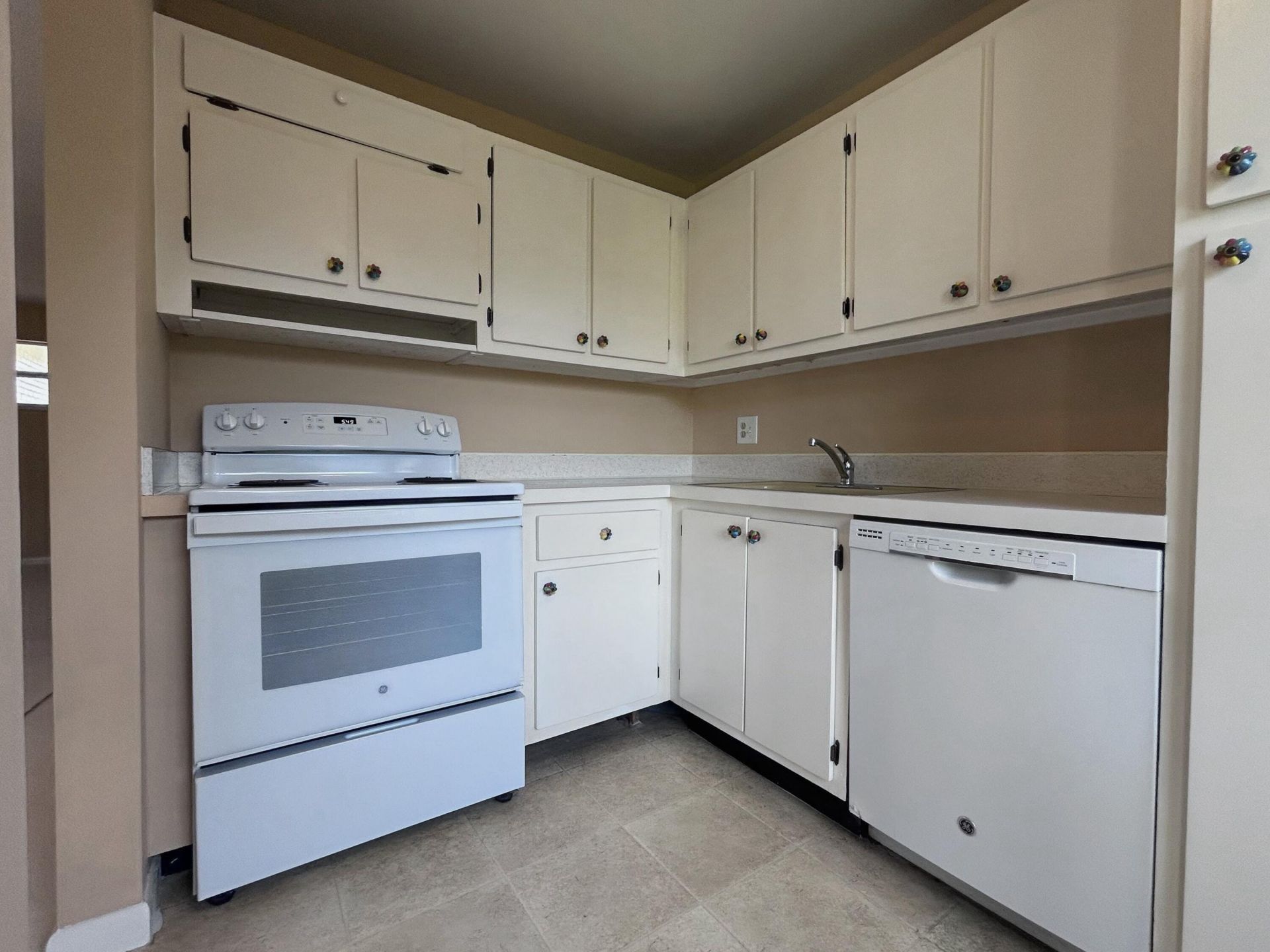 21 Colonial Club Drive, Unit 202, Boynton Beach, FL 33435 Photo